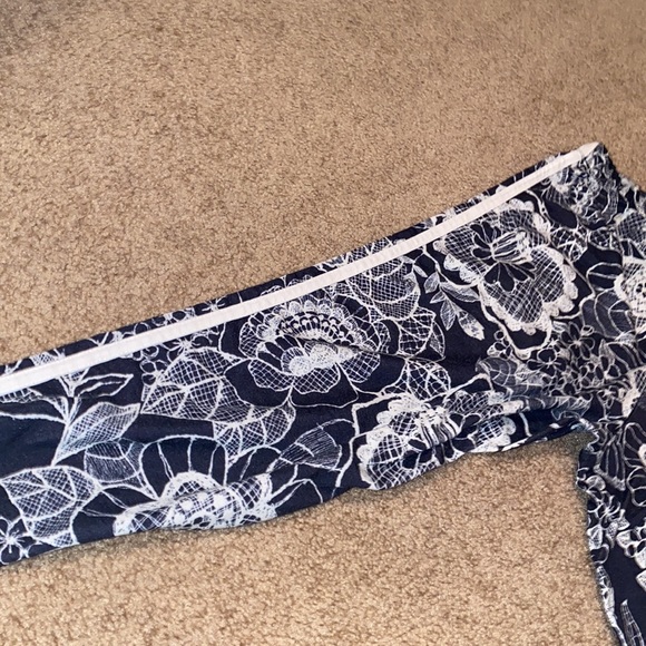 •ADIDAS• - Picture 4 of 13